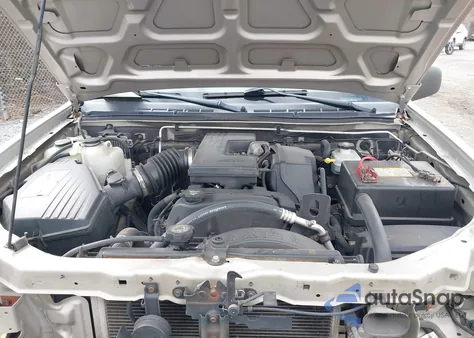 2004 Chevrolet Colorado Ls from USA, damaged, VIN 1GCDT136848114415